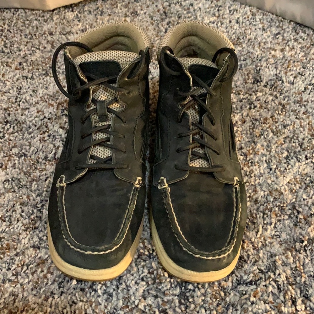 Women’s Sperry sneakers size 7.5
